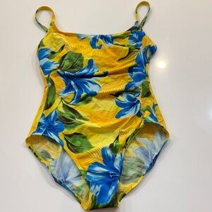 Elizabeth Stewart One Piece in Yellow and Blue Floral. Size 10